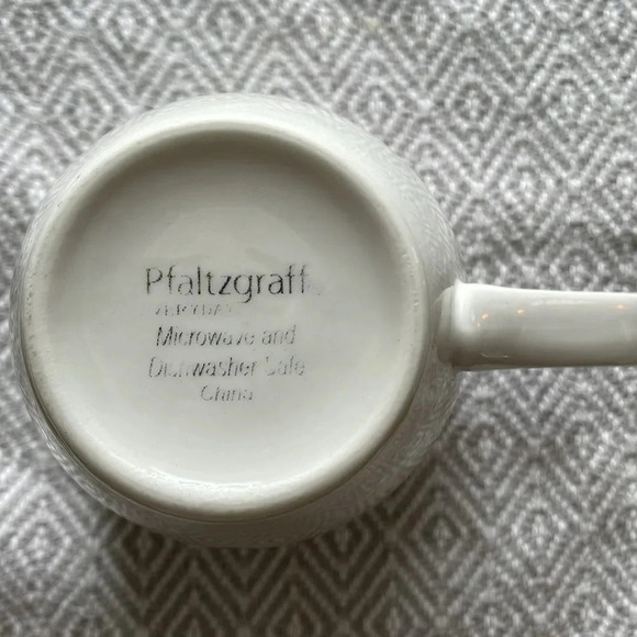 🔥4/$20 Coffee Pairs Nicely with  Silence mug - Picture 4 of 5